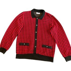 Vintage red and black gingham sweater ♥️